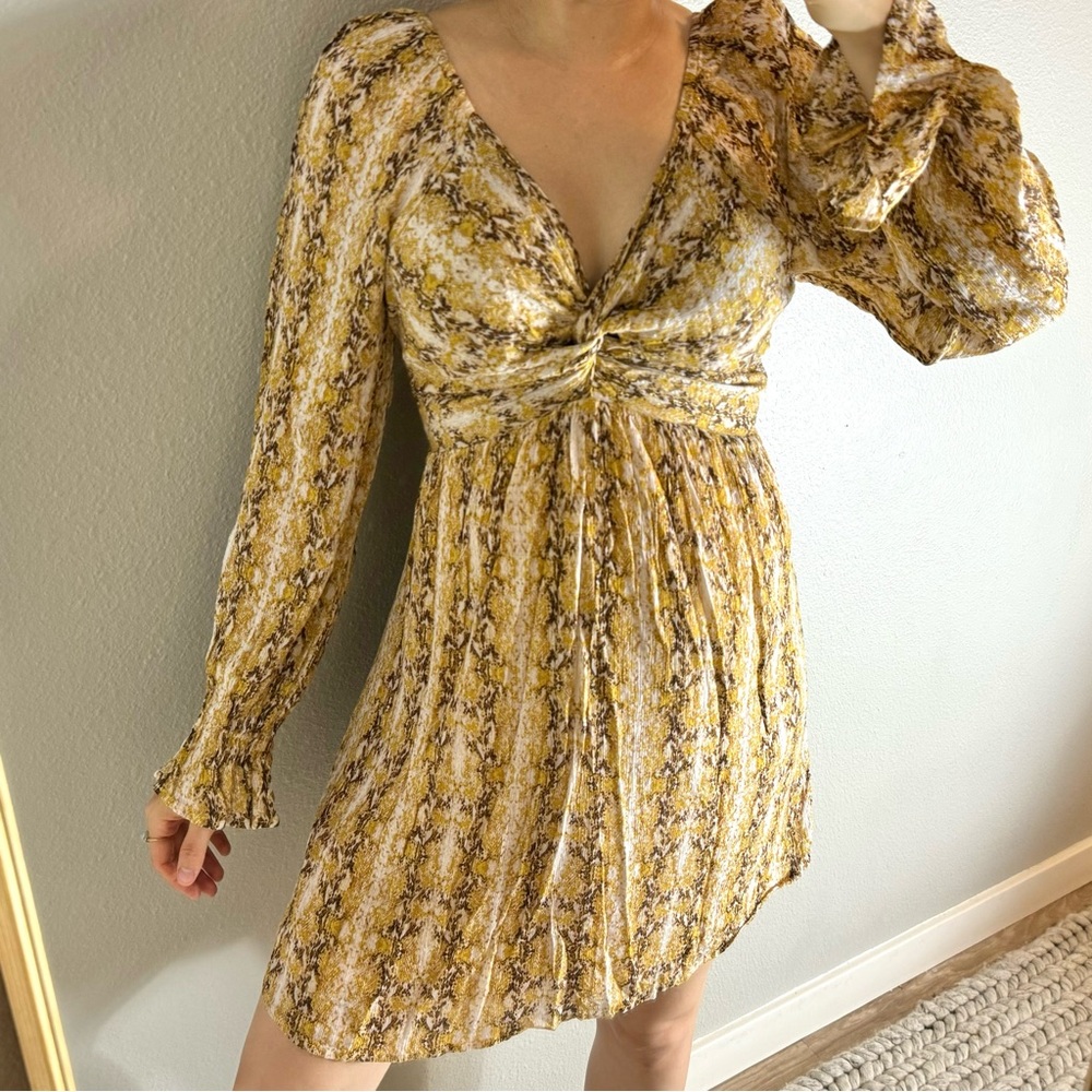 Savanna Jane Long Sleeve Snake Print Dress